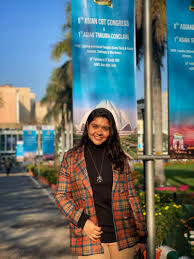 Dr Keerthana Vummadisingu