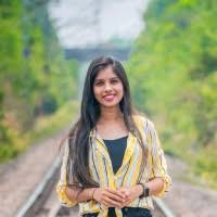 Dr Deeksha